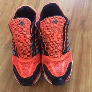 Adidas Powerblaze Men's size 10.5